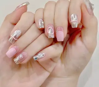ネイル D-BEAUTY Nailsalonのネイルデザイン