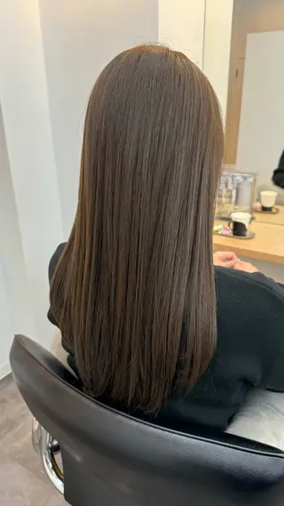 ロング カラー WISTERIA P LUS1 ikumiのヘアスタイル