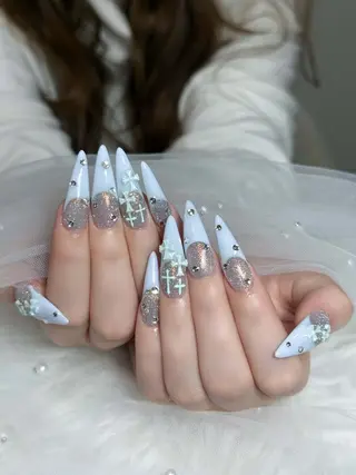 ネイル Julli NailStudioのネイルデザイン