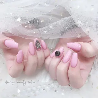 ネイル SAKURA 🍒のネイルデザイン