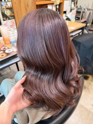 セミロング カラー 望月 美玲のヘアスタイル
