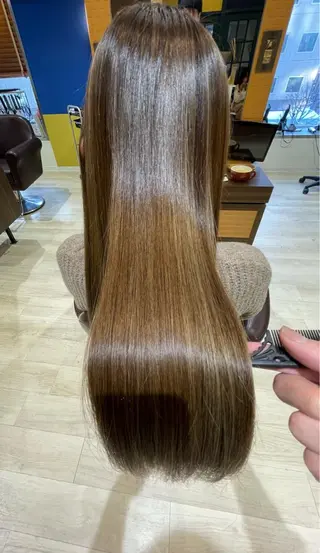 ロング uhiyama shotarouのヘアスタイル