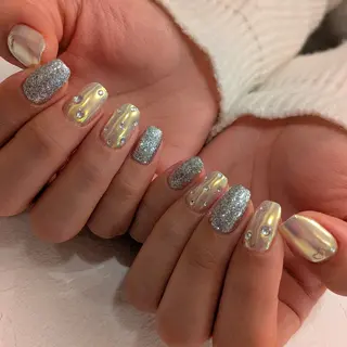 ネイル ジェヌインネイル 河内のネイルデザイン