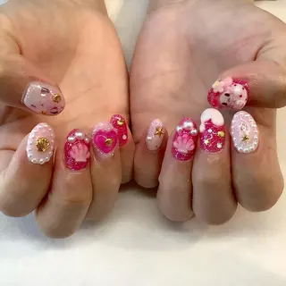ネイル 💎🐰 saki. m 🐰💎のネイルデザイン