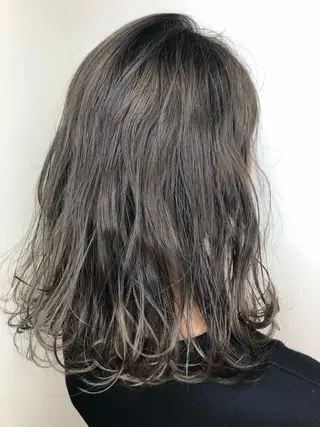 ミディアム カラー メンズヘア特化 崎田 成人のヘアスタイル