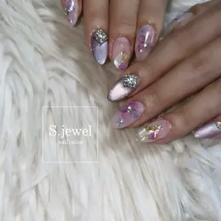 ネイル S♡JEWEL所属・S. JEWELのネイルデザイン