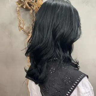 ミディアム カラー RorriM natsuのヘアスタイル
