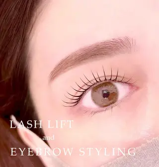 マツエク・マツパ アイブロウ Largo🌿 明治神宮前／表参道のマツエク・マツパデザイン