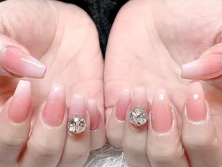 ネイル na🎀🎀na ちゅるちゅるのネイルデザイン