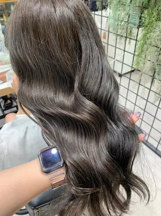 ロング カラー 【髪質改善】 優菜のヘアスタイル