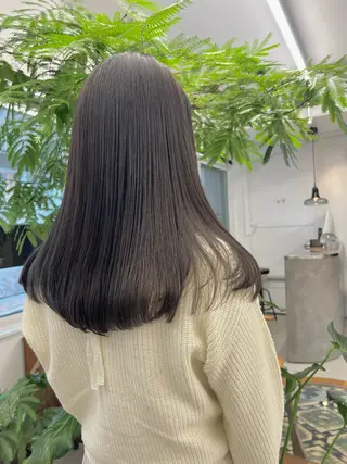 ミディアム INORI /フェイスレイヤーのヘアスタイル