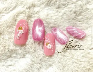 ネイル フルリール 【プライベートサロンのネイルデザイン