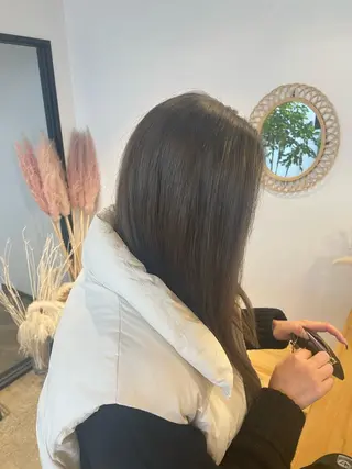 ロング カラー yuika .のヘアスタイル