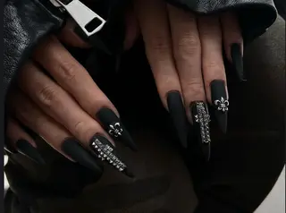 ネイル Pure&Rich Nailのネイルデザイン