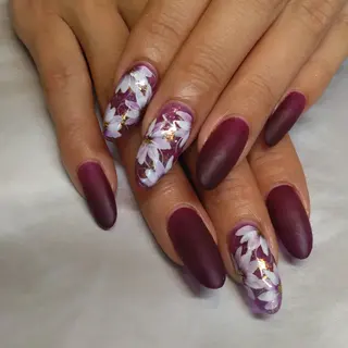 ネイル 大島 七海のネイルデザイン