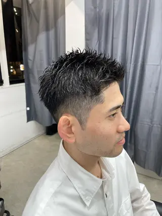 ショート メンズ sunc所属・ハイトーン/ブリーチ /ダブルカラーのヘアスタイル