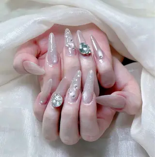 ネイル 小 雨のネイルデザイン