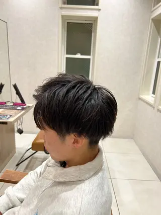 メンズ レディースショート／ メンズ特化タケシ🍔のヘアスタイル