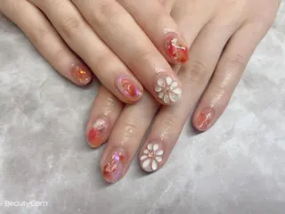 ネイル Piacere所属・Piacere 絵美のネイルデザイン