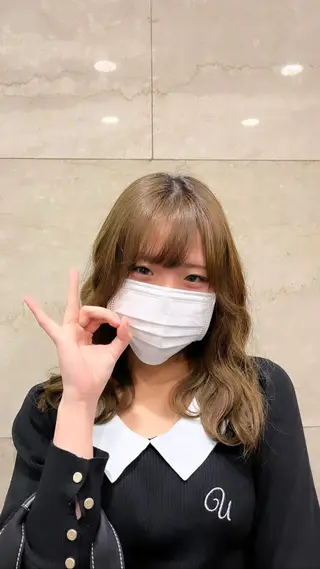 ミディアム えんぐちとも／透明感 カラー／博多ボブのヘアスタイル