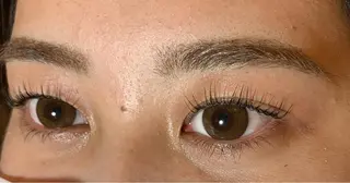 マツエク・マツパ 舟橋 瑞稀のヘアスタイル