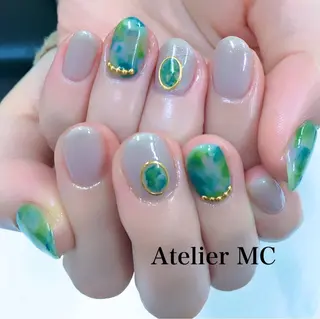 ネイル アトリエ エムシー 【新富町・東銀座】のネイルデザイン