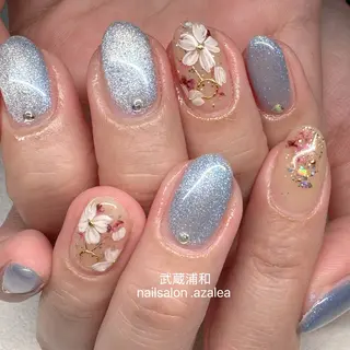 ネイル R inのネイルデザイン