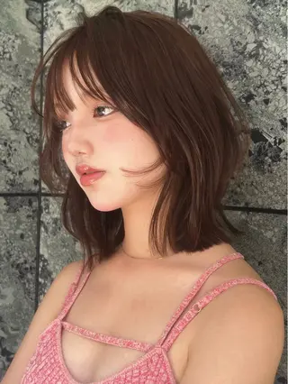 ミディアム カラー 小顔ボブ jilblanカホのヘアスタイル
