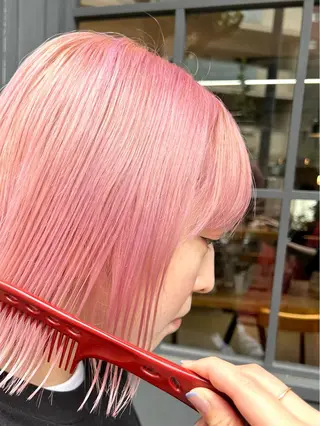 カラー ROCCOeast Rukaのヘアスタイル