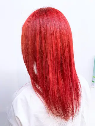 ミディアム カラー くすみミルクティー／ ブラウン🪡TOWAのヘアスタイル