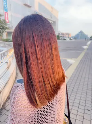 カラー W-TOKYO所属・圧倒的個性🦄 sayaka･*:.のヘアスタイル