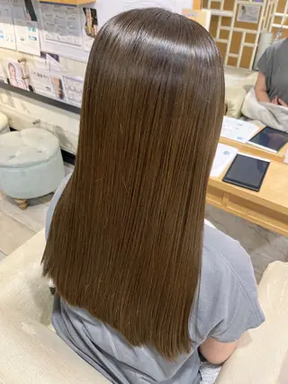 ロング 勝野 優佳のヘアスタイル