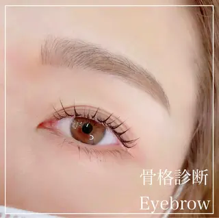 市原（ネイリスト・ アイリスト）の眉毛・アイブロウイメージ