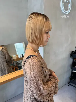 ミディアム ボブ&透明感カラー ♡TOMOEのヘアスタイル