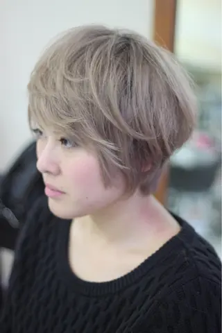 ショート カラー パーマ 成松 勇治のヘアスタイル