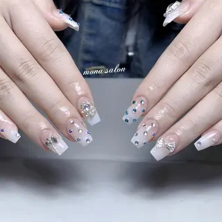 ネイル モナ& ナナのネイルデザイン