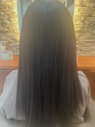 カラー 平澤 梨杏のヘアスタイル