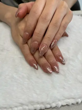 ネイル nail.salon .Reversalのネイルデザイン