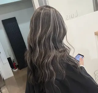 ロング カラー ROBIN所属・指名数No.1 /NAOYAのヘアスタイル