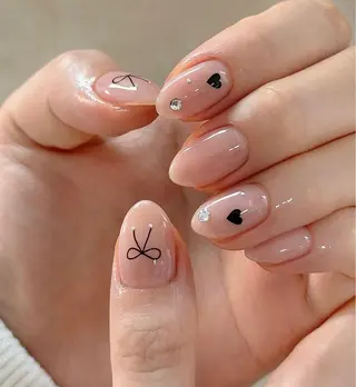 ネイル YUN ネイルサロンのネイルデザイン