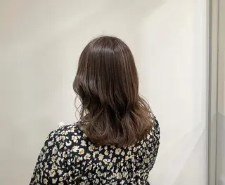 セミロング カラー たなか もえなのヘアスタイル