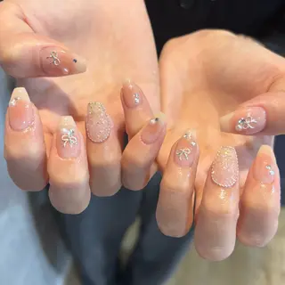 ネイル Lusso🫧 Ayaneのネイルデザイン