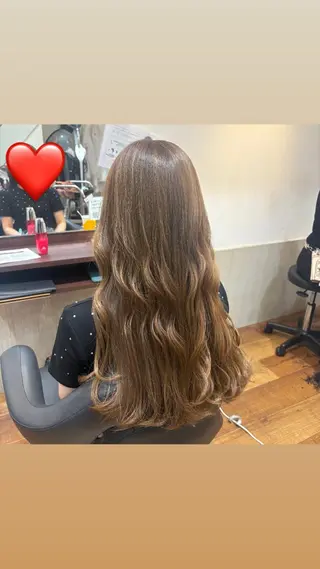 ロング MOLLASALON 浅香山店所属・髪質改善カラー 縮毛矯正🤍辻桃加のヘアスタイル