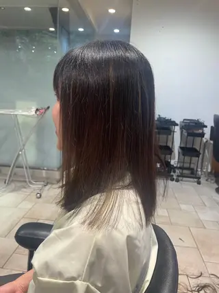 ミディアム 斧 海音のヘアスタイル