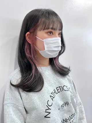 ミディアム GAME 天神所属・レイヤーカット指名 No.1💖マユカのヘアスタイル