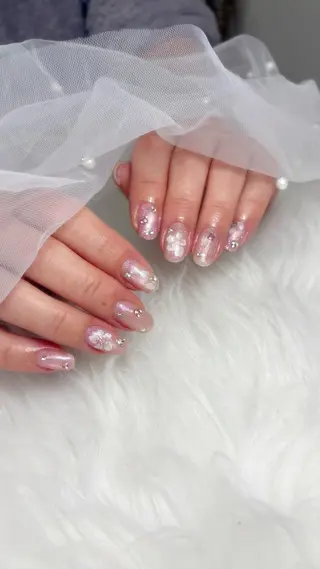 ネイル haku 🤍のネイルデザイン