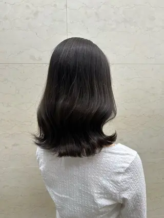 ミディアム 'AXISガスビル Rinのヘアスタイル