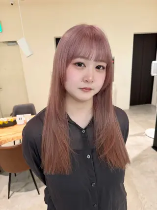 ロング i.GINZA所属・ハイトーン/透明感 カラー/レイヤーのヘアスタイル