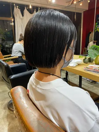 ショート 小日向 沙織のヘアスタイル