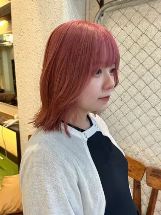 ミディアム カラー ハイトーン/レイヤー ハッシュカット/牧原のヘアスタイル